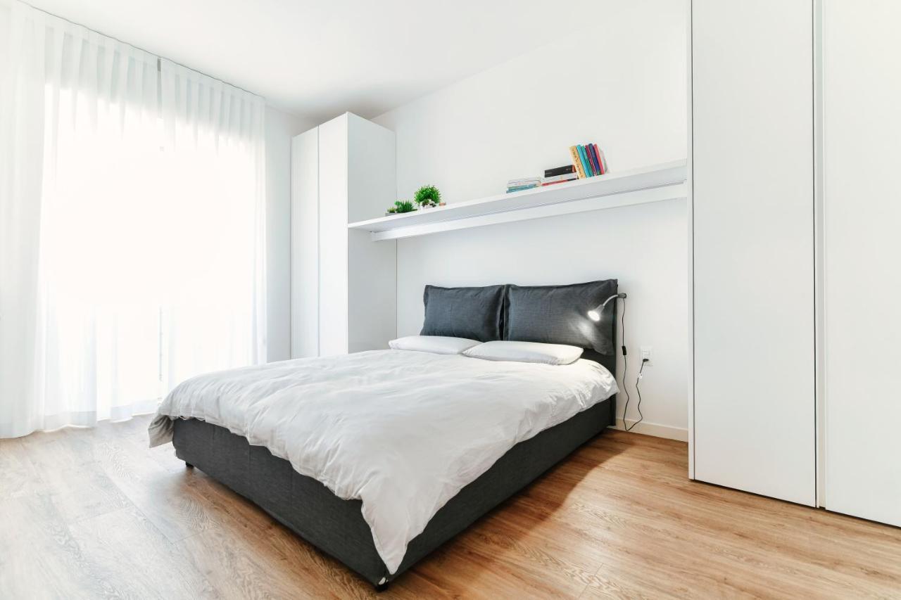 Apartamento Joivy Superb Flat With Balcony Como Exterior foto